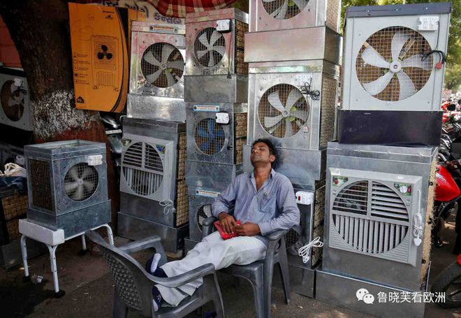 ng28南宫娱乐官网印度穷人如何避暑？奇葩的“稻草空调机”(图1)